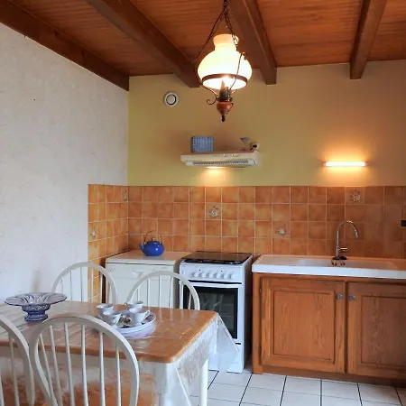 Gite Confortable Avec Cheminee, Cour Et Verger A Dampierre - Fr-1-611-55 Dampierre (Haute-Marne)
